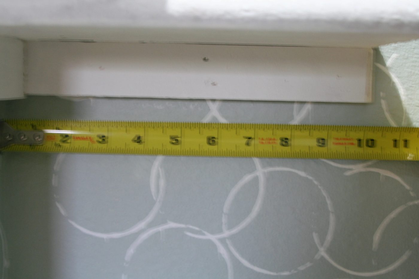 how to install laundry room shelves, Love Melinda on Bekob