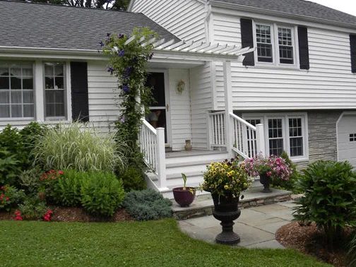 Split Level Curb Appeal | How to add character and architectural interest to the exterior of a split level home