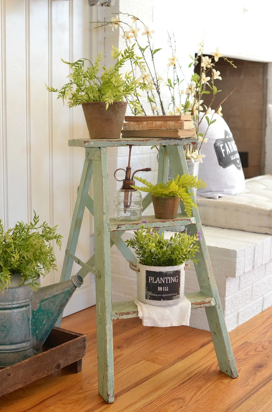 The Cutest Vintage Ladder Spring Entryway 4