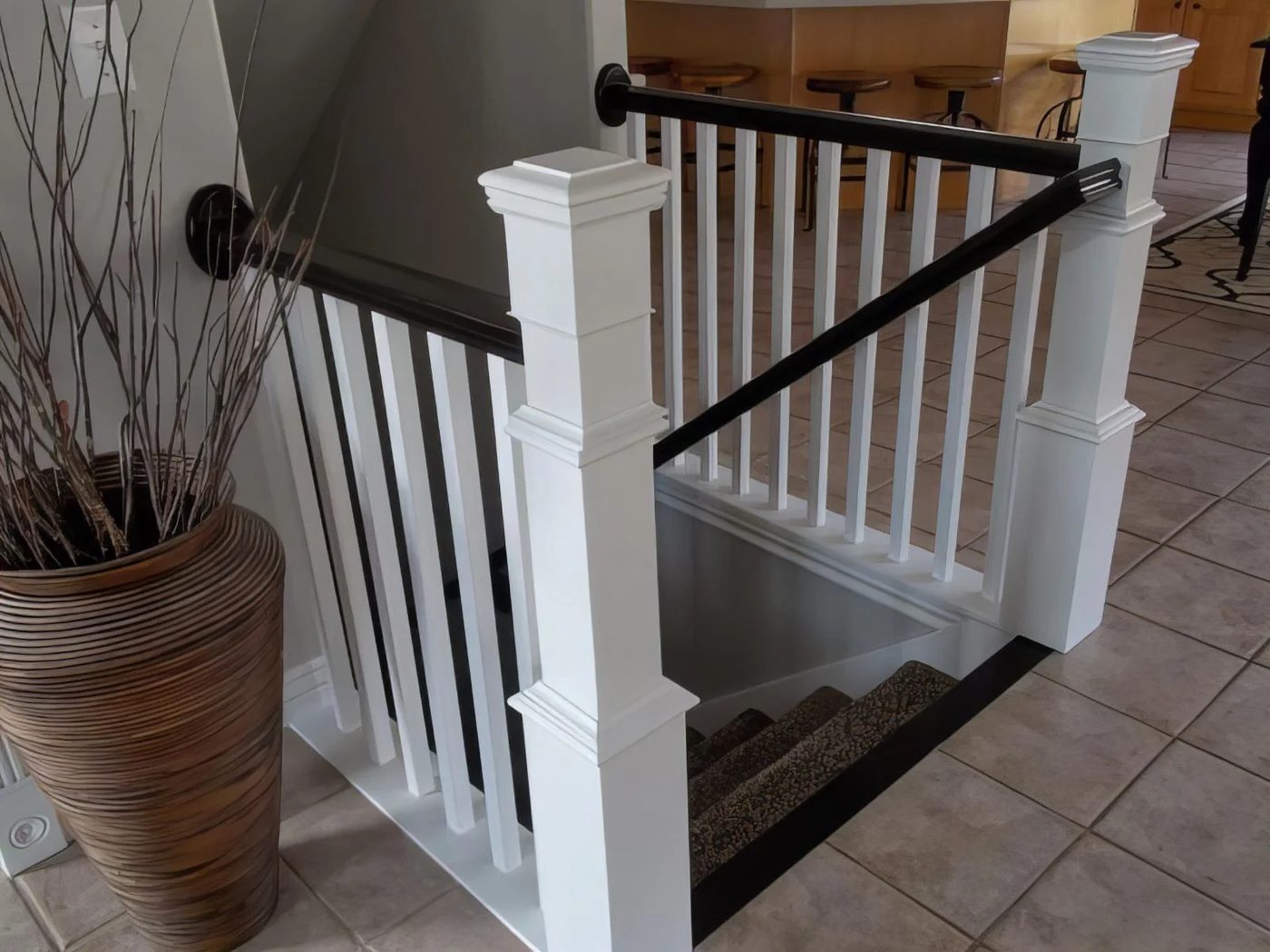 3 How To Build A Newel Post Around An Existing Banister TDA Decorating And Design Featured On @Bekob 600x450 115508
