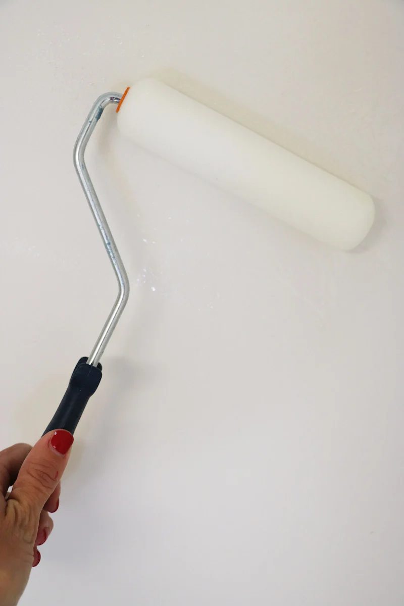 Rolling Liquid Starch for Fabric Wall
