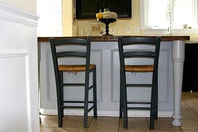 Making a bench from 2 stools (1)