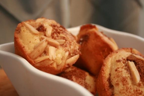 Streusel Pound Cupcakes Recipe
