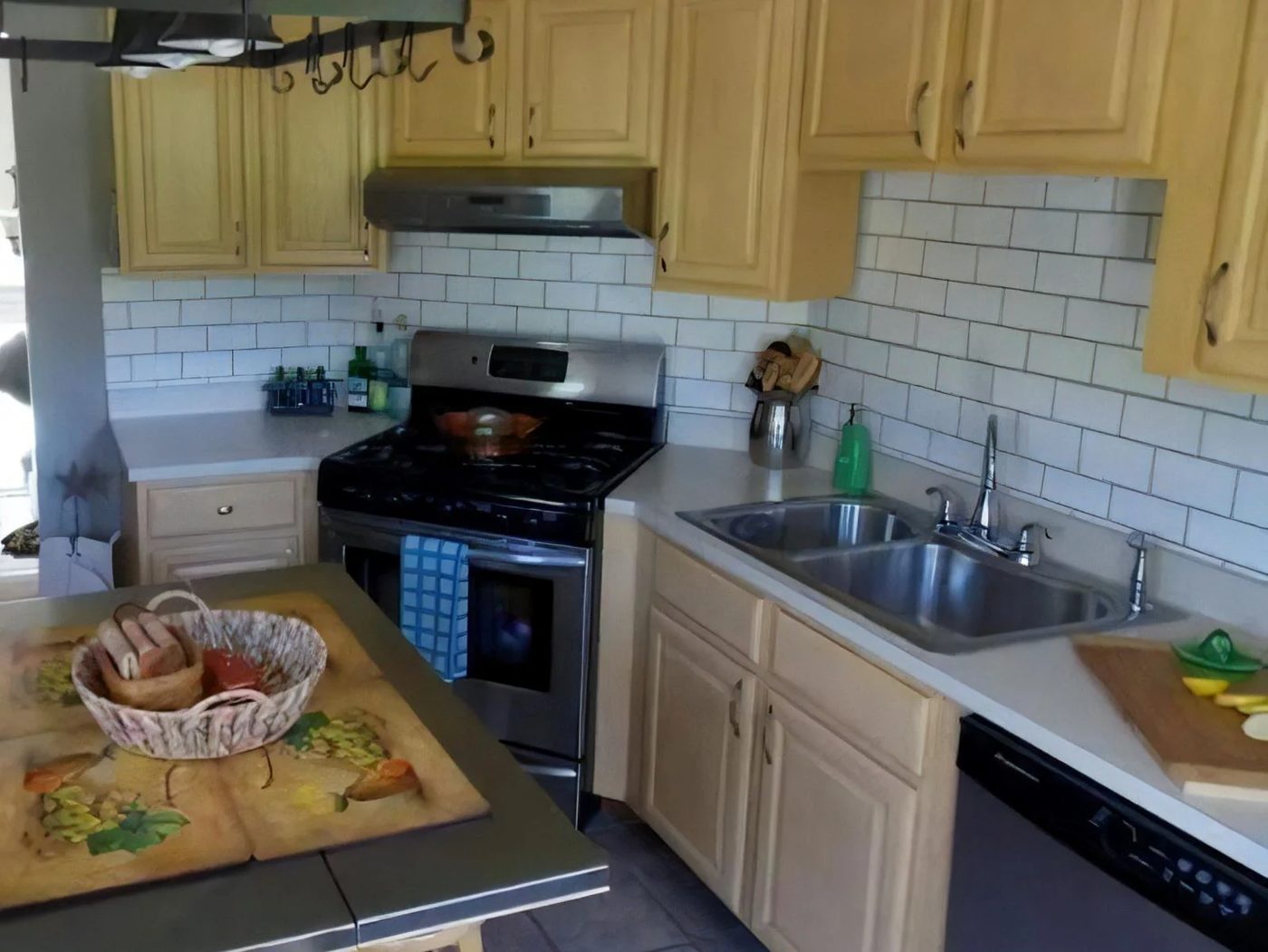 4 Faux Painted Subway Tile Backsplash 113333