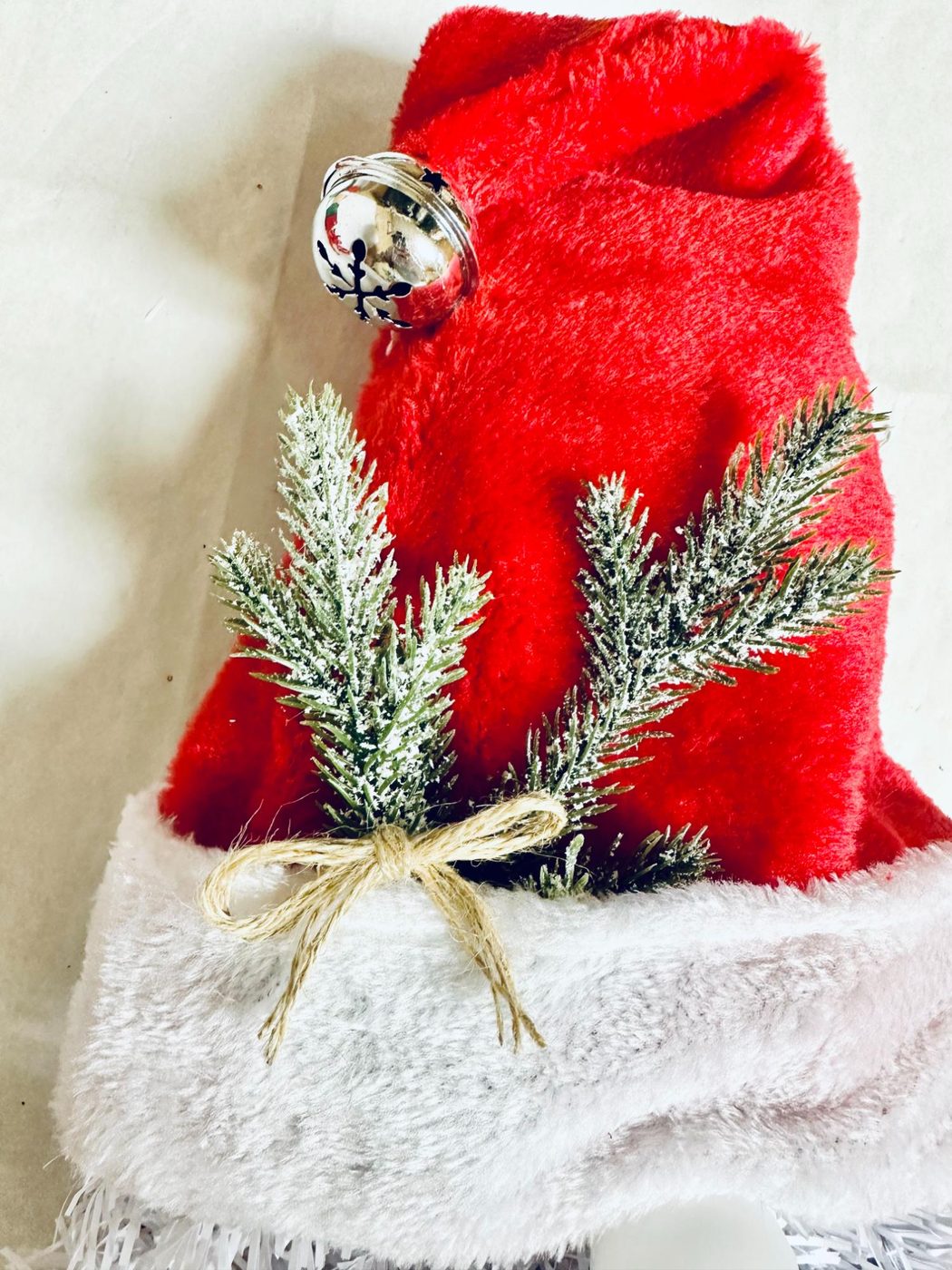 Dollar Tree Christmas Gnome Wreath walkthrough, Bekob (10)