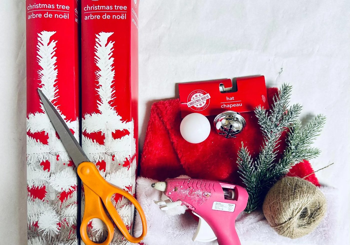 Materials, Dollar Tree Santa Christmas Gnome Wreath walkthrough, Bekob