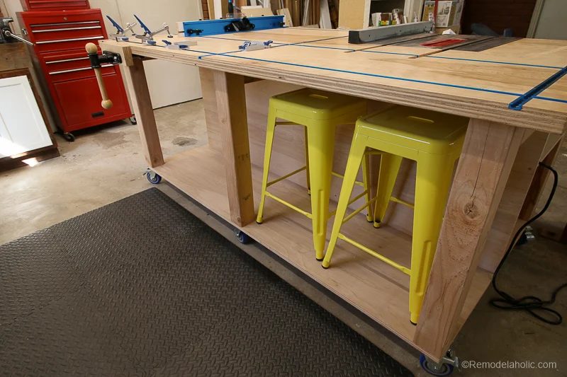 Tool Storage Under the Work Surface | Handmade Router Table and Table Saw Workbench Building Plan #Bekob