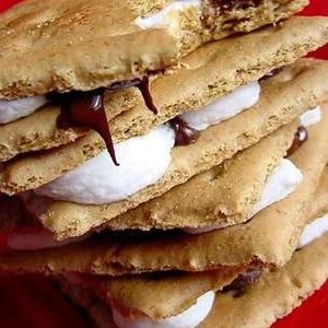 Microwave-smores with Nutella