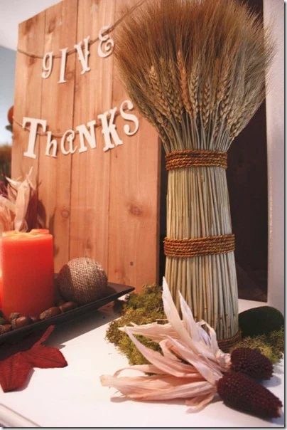 Fireplace-Mantel-for-Thanksgiving-Decorating-natural-mantel-scape (1)