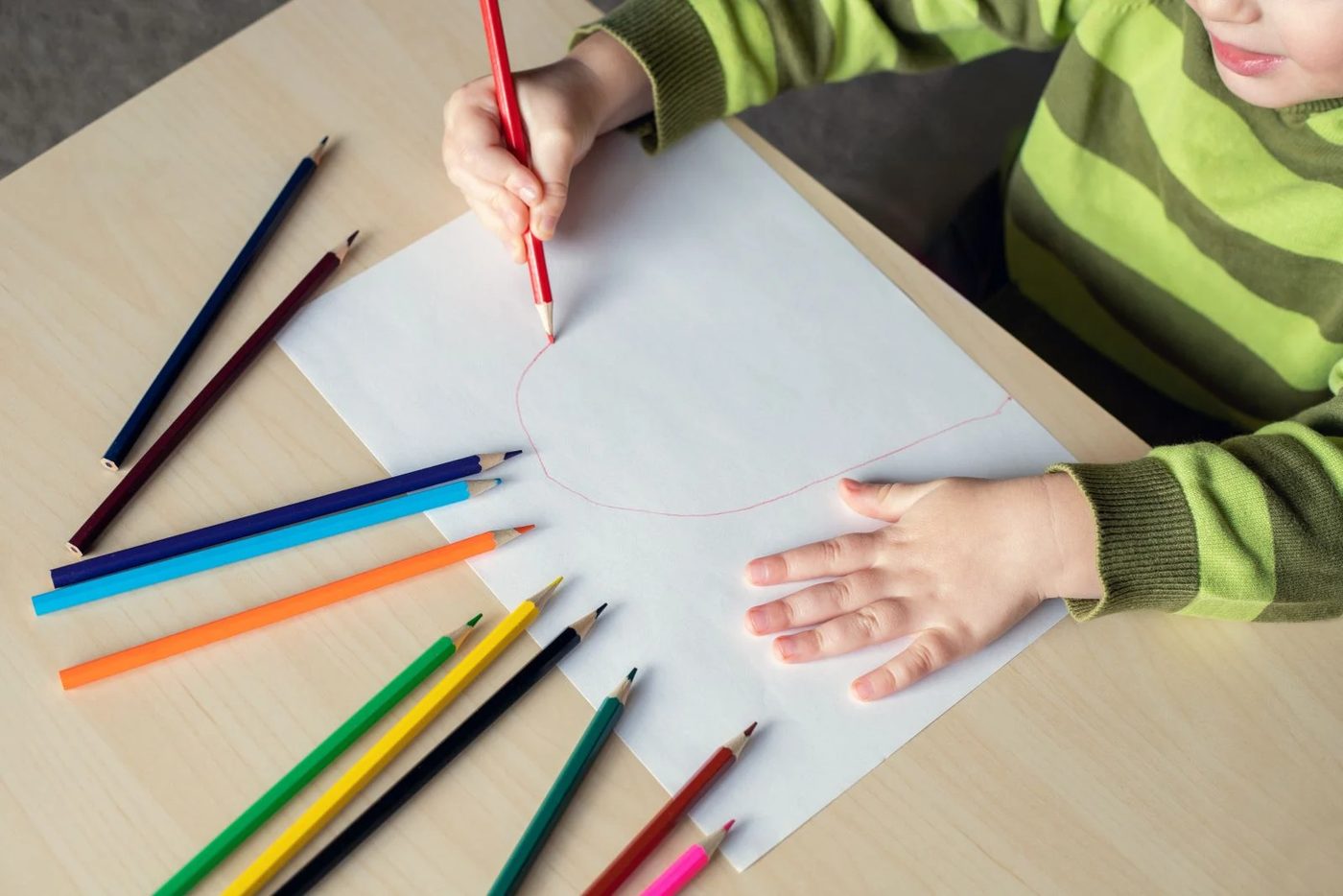 Girl Art Table