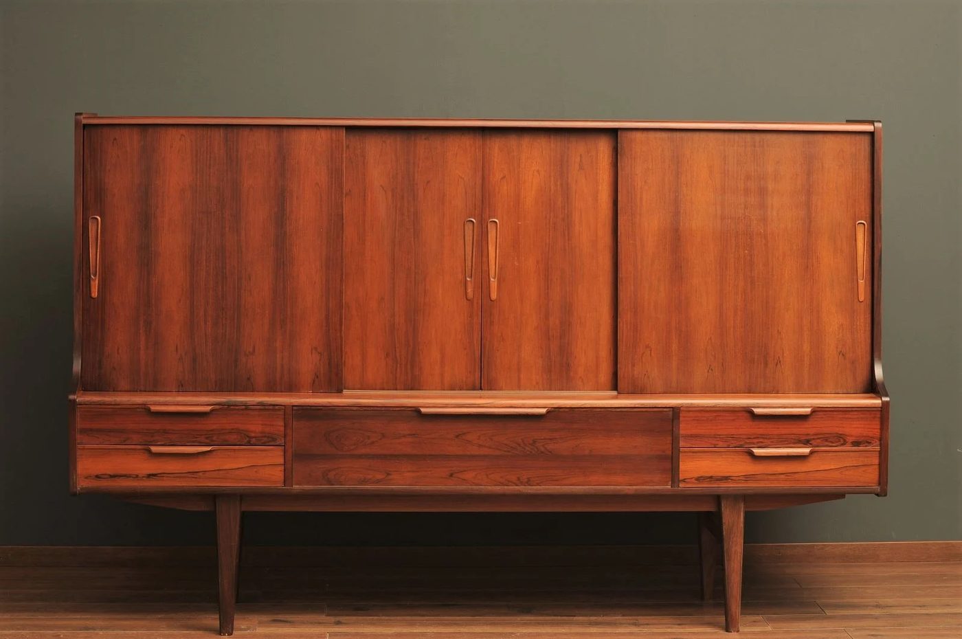 Midcentury Dressers