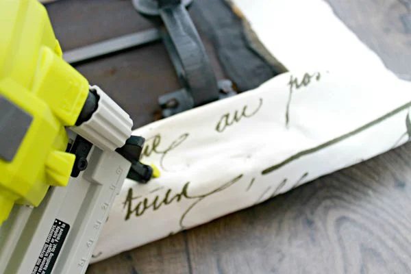 Upholstering-Bench