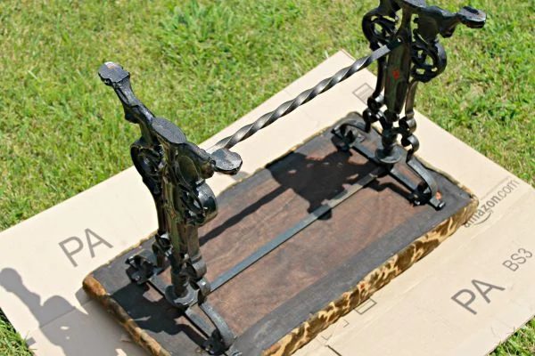 Iron-Bench