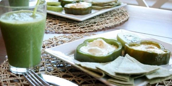 Green Breakfast for St. Patrick's Day from Bekob