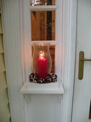 build a welcome sconce for the porch, Hearts Hands Home