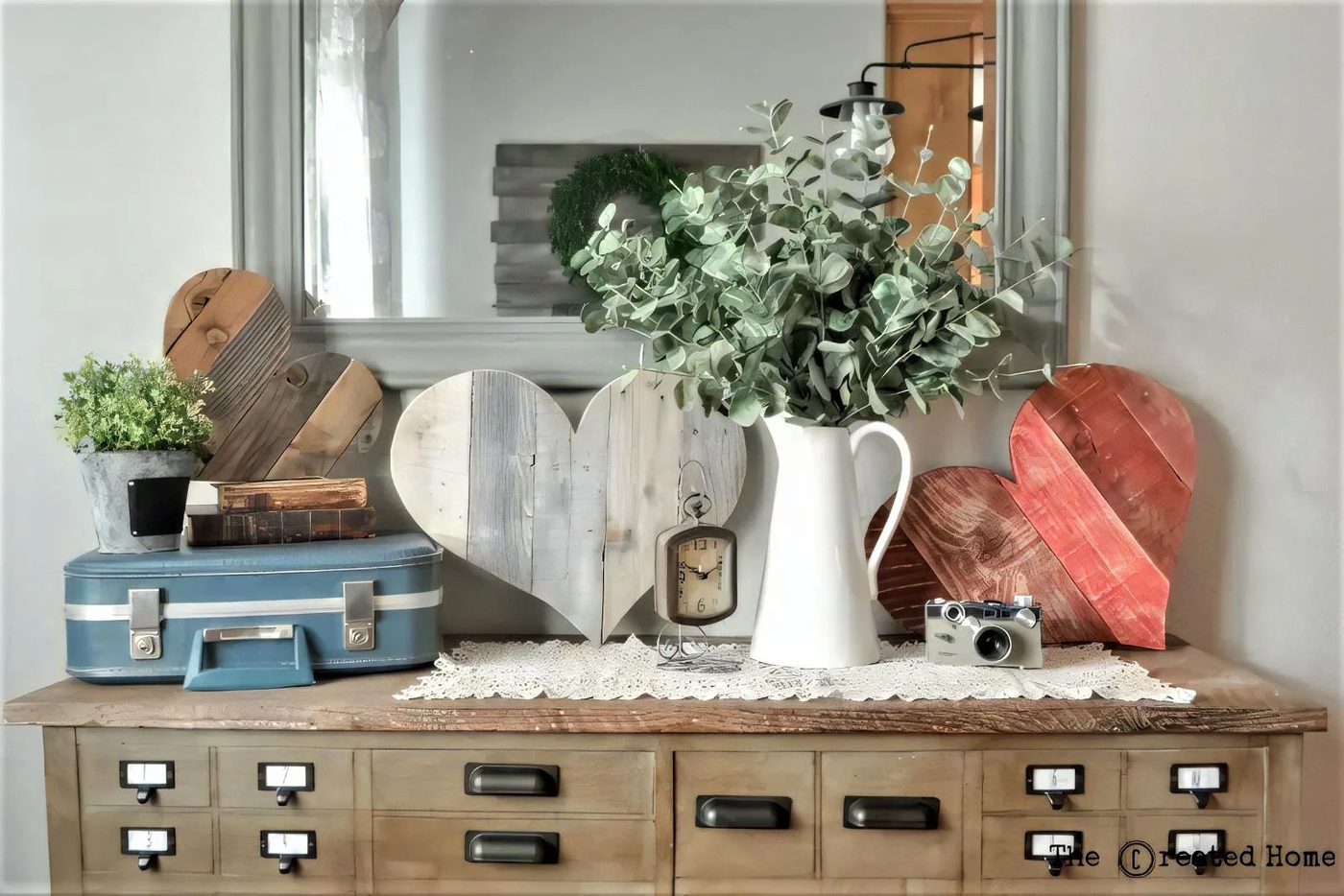 11 Diy Rustic Pallet Hearts walkthrough The Created Home On @Bekob 8 042644