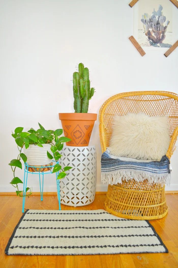 Handmade embellished planter walkthrough -- love this style!