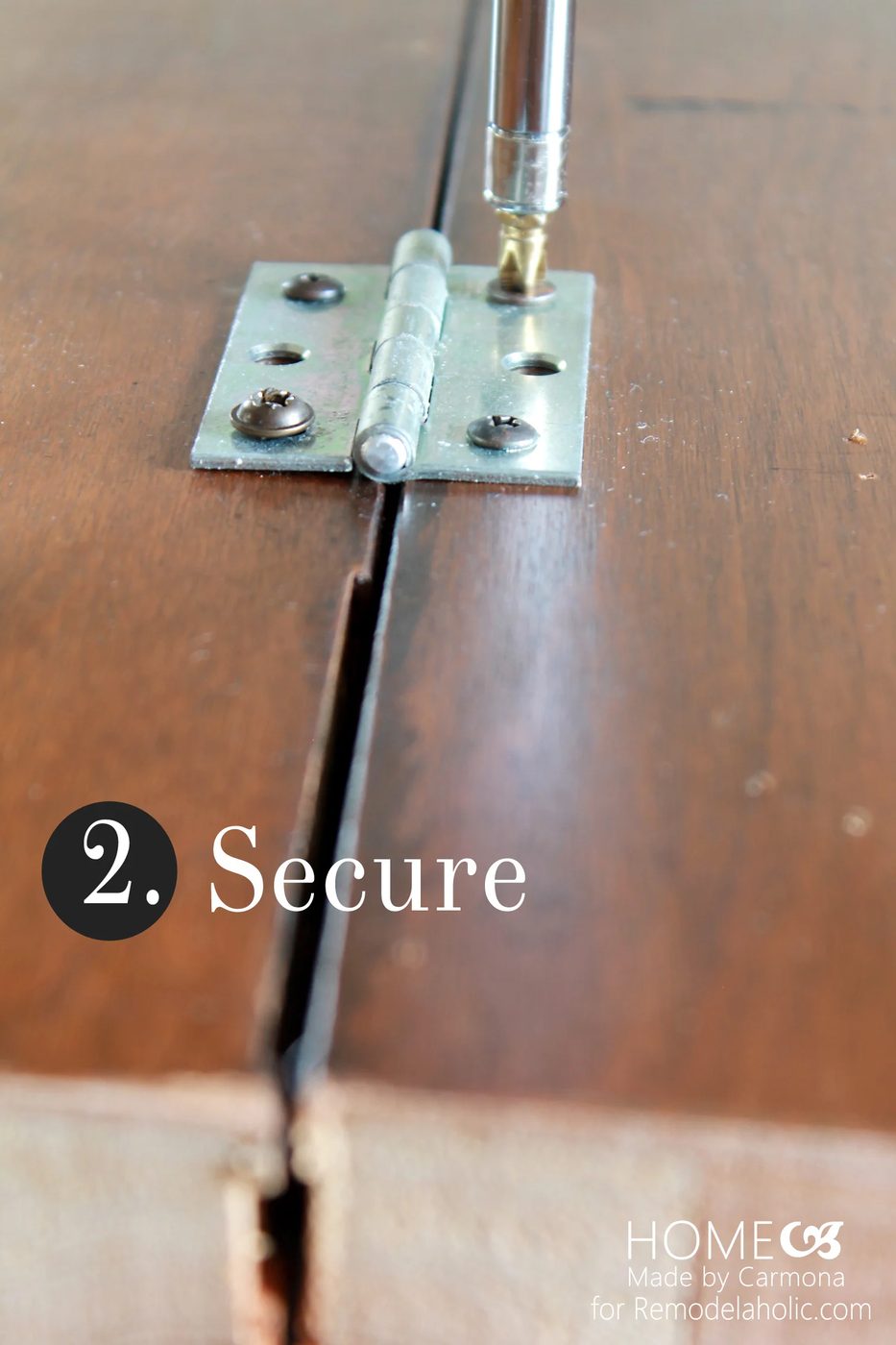 Headboard-Secure-on Bekob.com