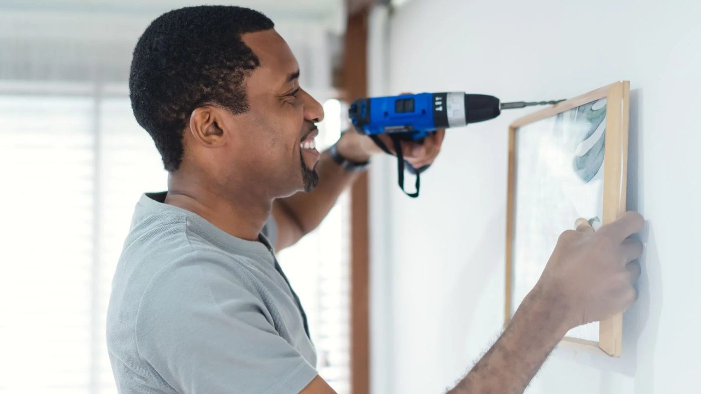 Man Setting Frame
