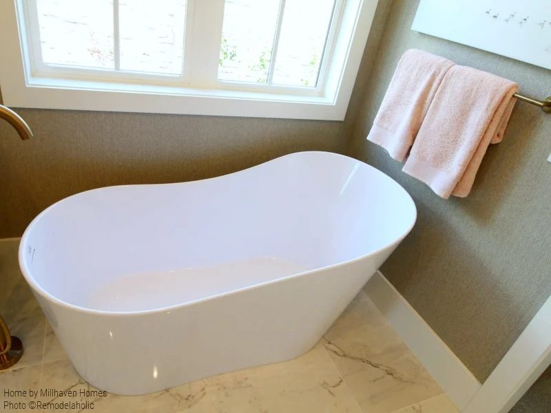 Double Slipper Freestanding Bathtub And Luxury Bath Towels In Master Bathroom, Millhaven Homes & Four Chairs Design, 2018 Utah Valley Parade Of Homes Featured On Bekob