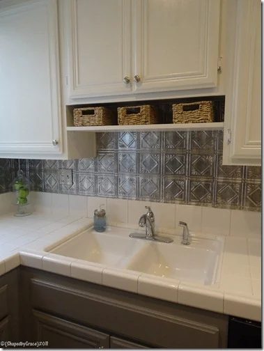 kitchen-remodel-grey-and-white-two-toned-painted-cabinets (4)
