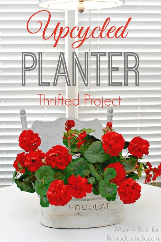 Upcycled Planter | Mom 4 Real on @Bekob
