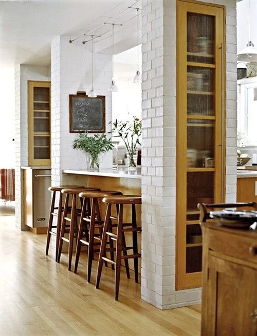 white and wood kitchen