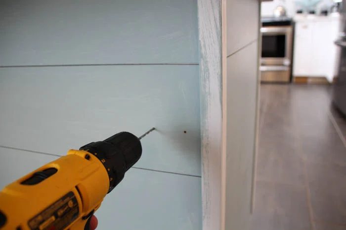 installing corbels under a kitchen island countertop, The Happy Housie on @Bekob