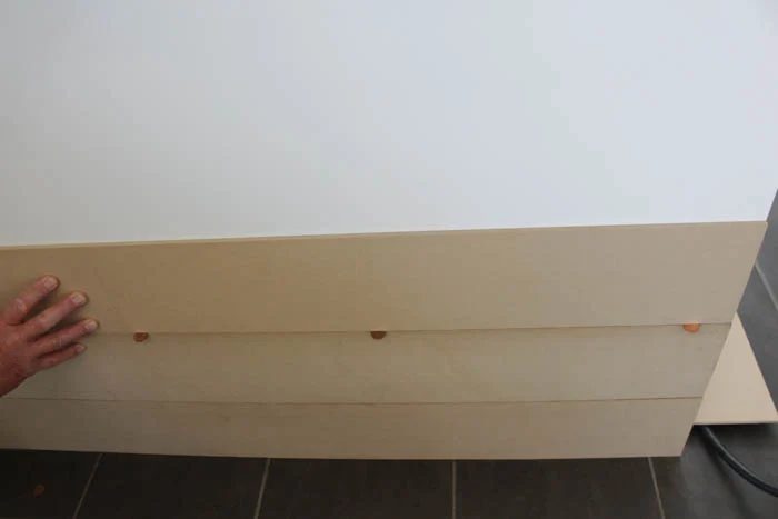 use pennies to evenly space planks to update a kitchen island, The Happy Housie on @Bekob