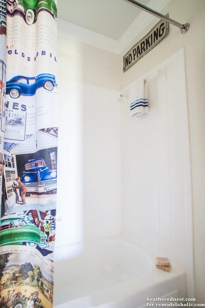 Handmade tub and tile reglazing project! Lighten and brighten your bath for about $50 in one weekend!