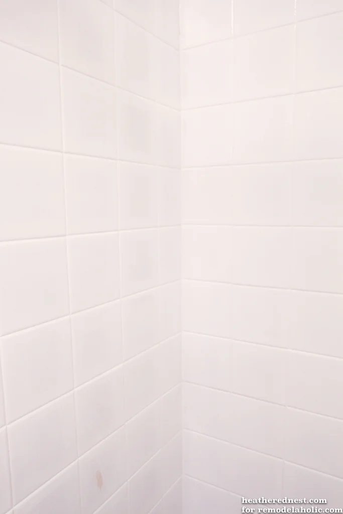 Handmade tub and tile reglazing project! Lighten and brighten your bath for about $50 in one weekend!