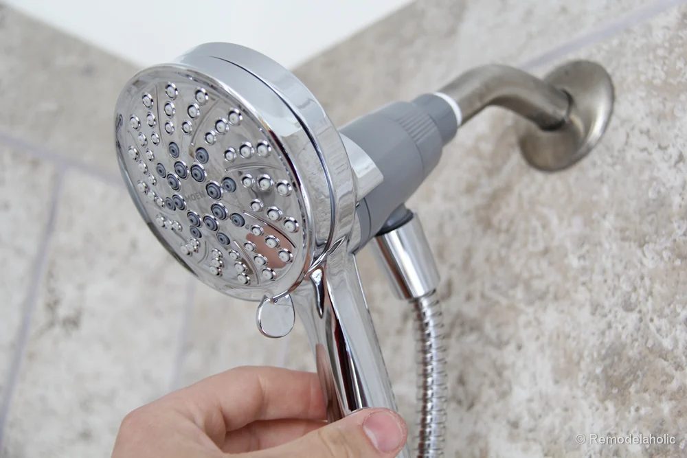 HOw to install a new showerhead Moen Magnetix-3601