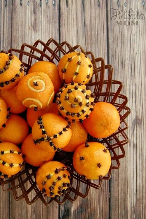 Mandarins and Cloves centerpiece