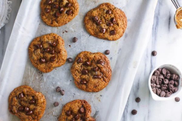 Vegan Chocolate Chip Cookies - clearly straightforward recipe and with ingredients you already have on hand. Learn how to make vegan cookies that are incredibly delicious.