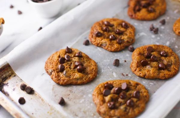 Vegan Chocolate Chip Cookies - clearly straightforward recipe and with ingredients you already have on hand. Learn how to make vegan cookies that are incredibly delicious.
