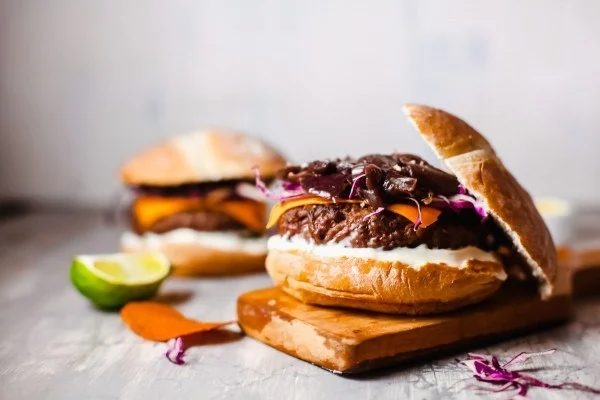 How To Make A Vegetarian Burger, Black Bean Hamburger #Bekob