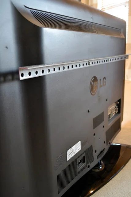 Handmade TV Wall Mount For Flat Screen TV By Imperfectly Polished On Bekob