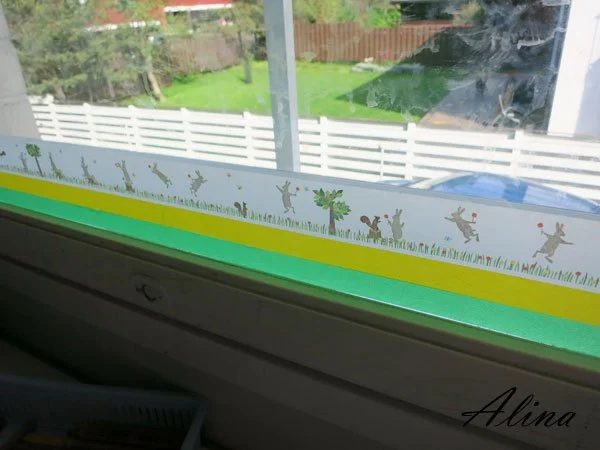 washi tape home decor - window stripe, Alina Kelo