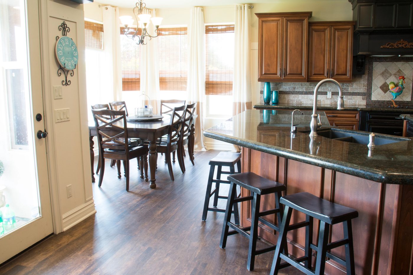 Waterproof Wood-look Flooring