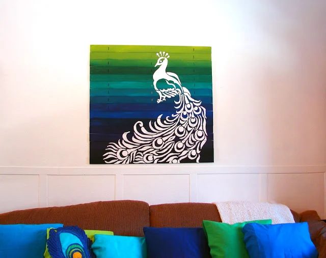 Don't throw away old blinds, reuse them. There are so many ways to use them around the home. look at these 25 Ways to Repurpose Old Blinds via Bekob.com #oldblinds #upcycle #repur