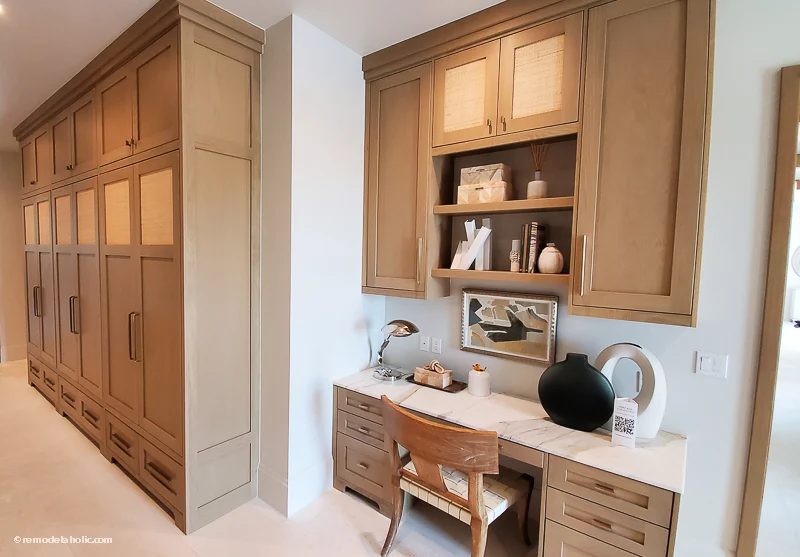 UVPH 2021 Home 26 Heritage Custom Homes Designer Erin Hansen Design (4)
