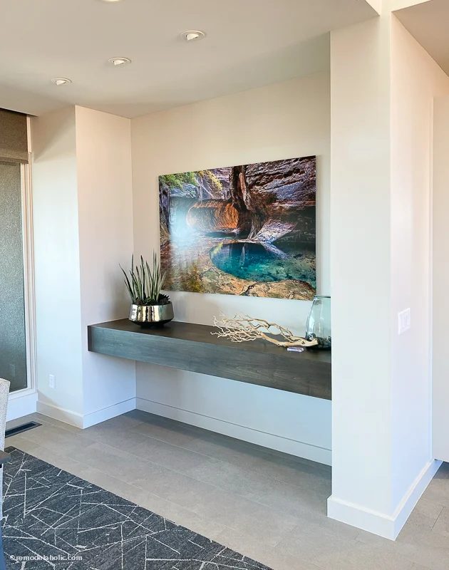 How to Decorate a Hallway: Ledge Desk
