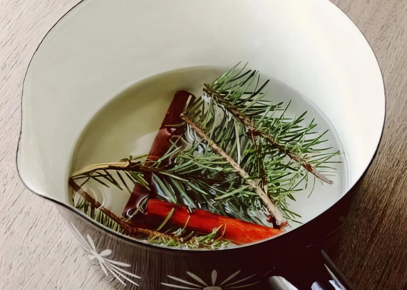 Simmer Pine Needles And Cinnamon For A Christmas Scented Air Freshener Make Haus Via @Bekob 450x450 033003