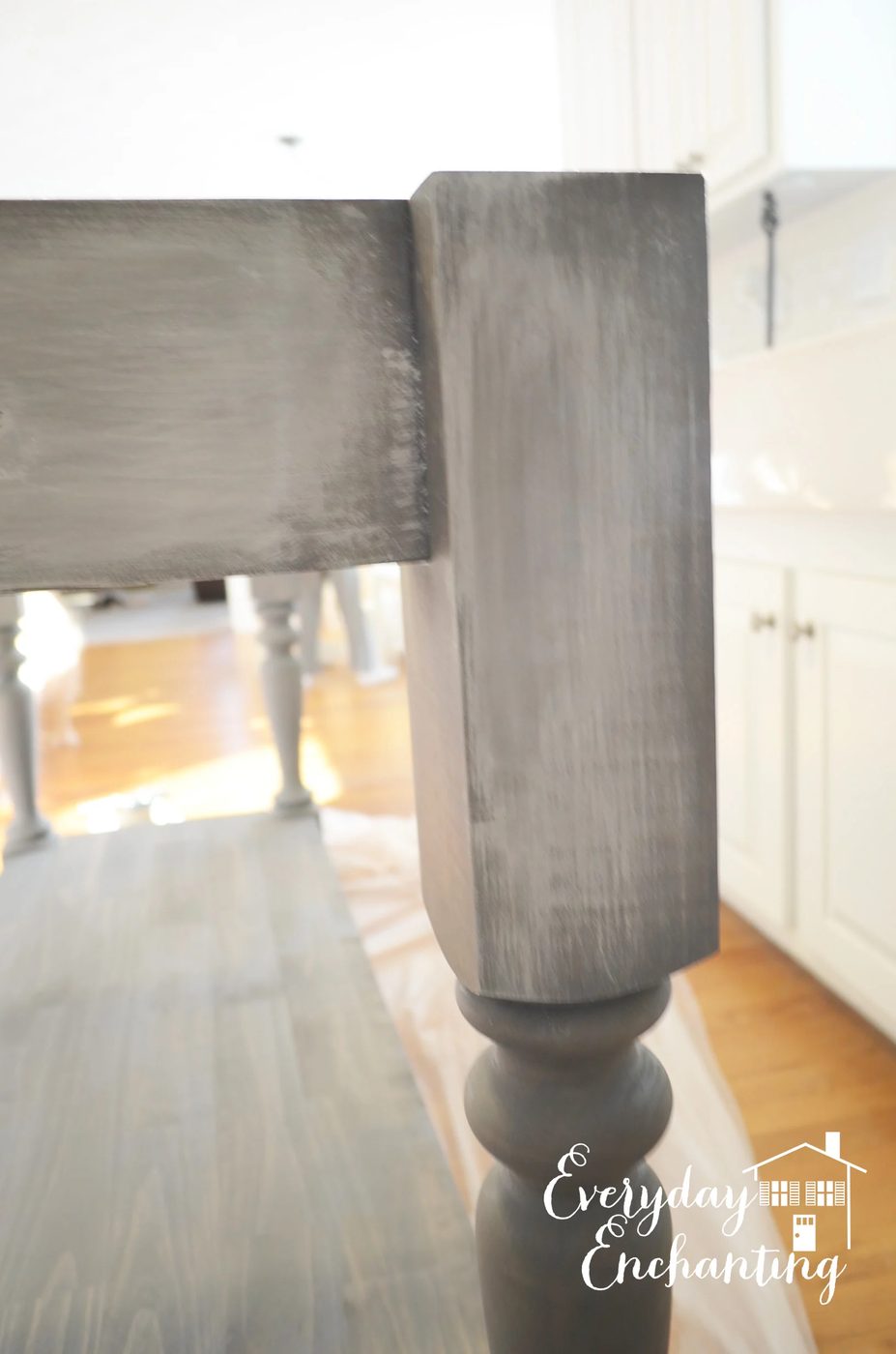 white-washed kitchen island, Everyday Enchanting on Bekob