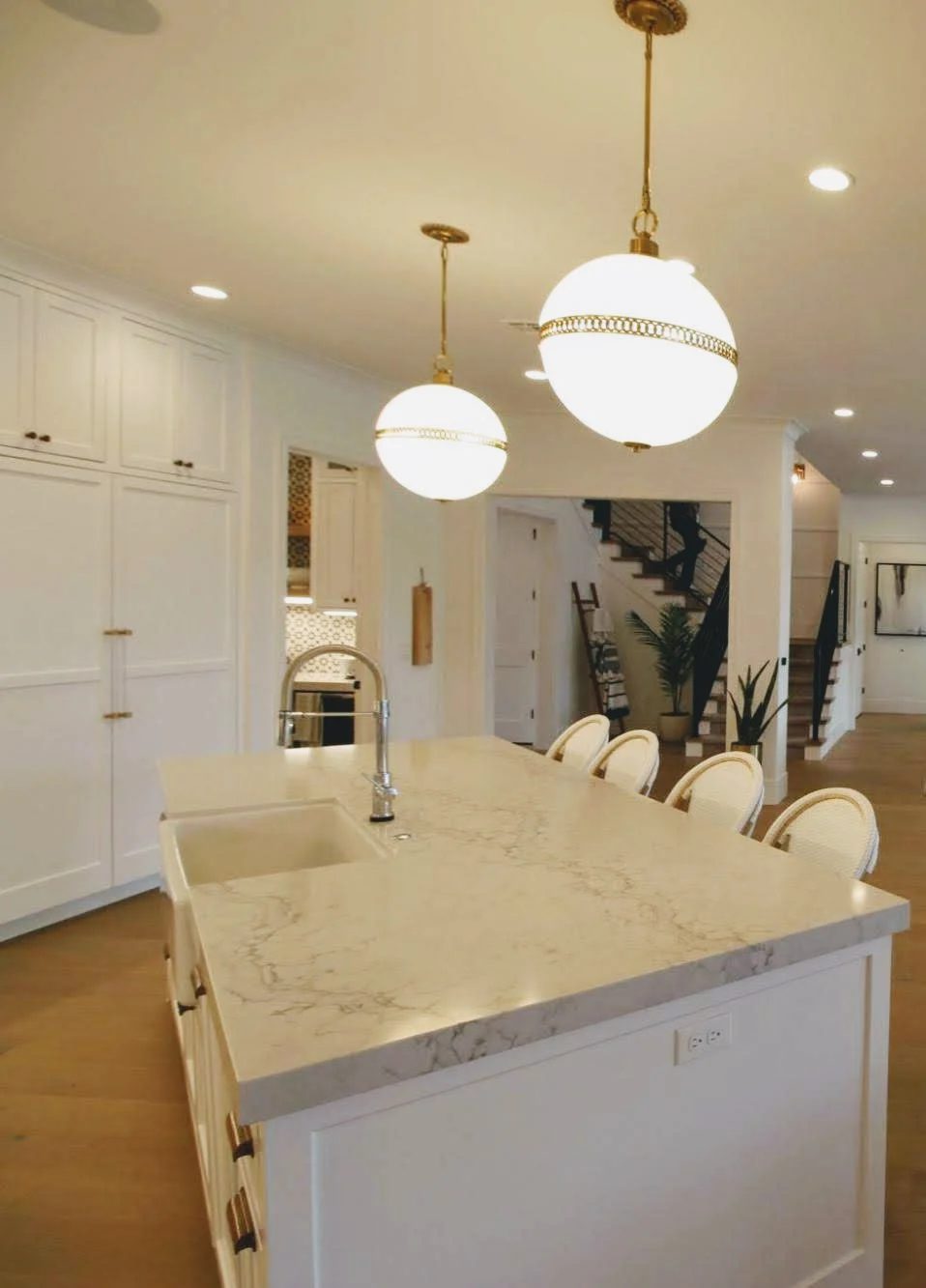 White Modern Farmhouse Kitchen with Mixed Metal Finished