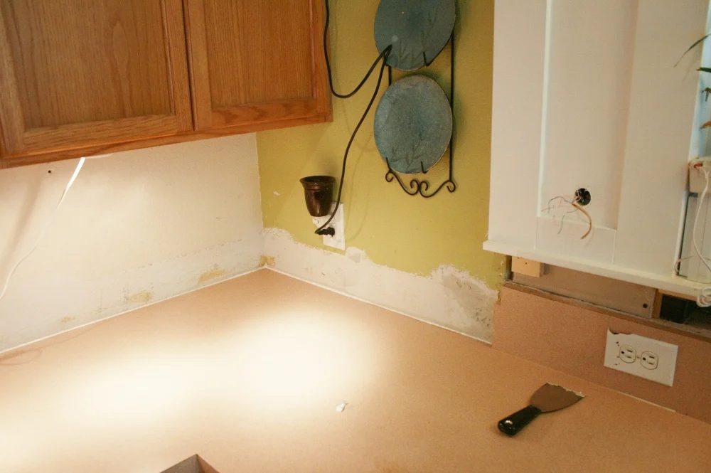 white subway tile backsplash (4)