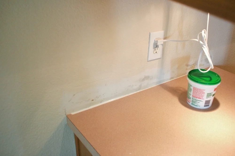 white subway tile backsplash (1)