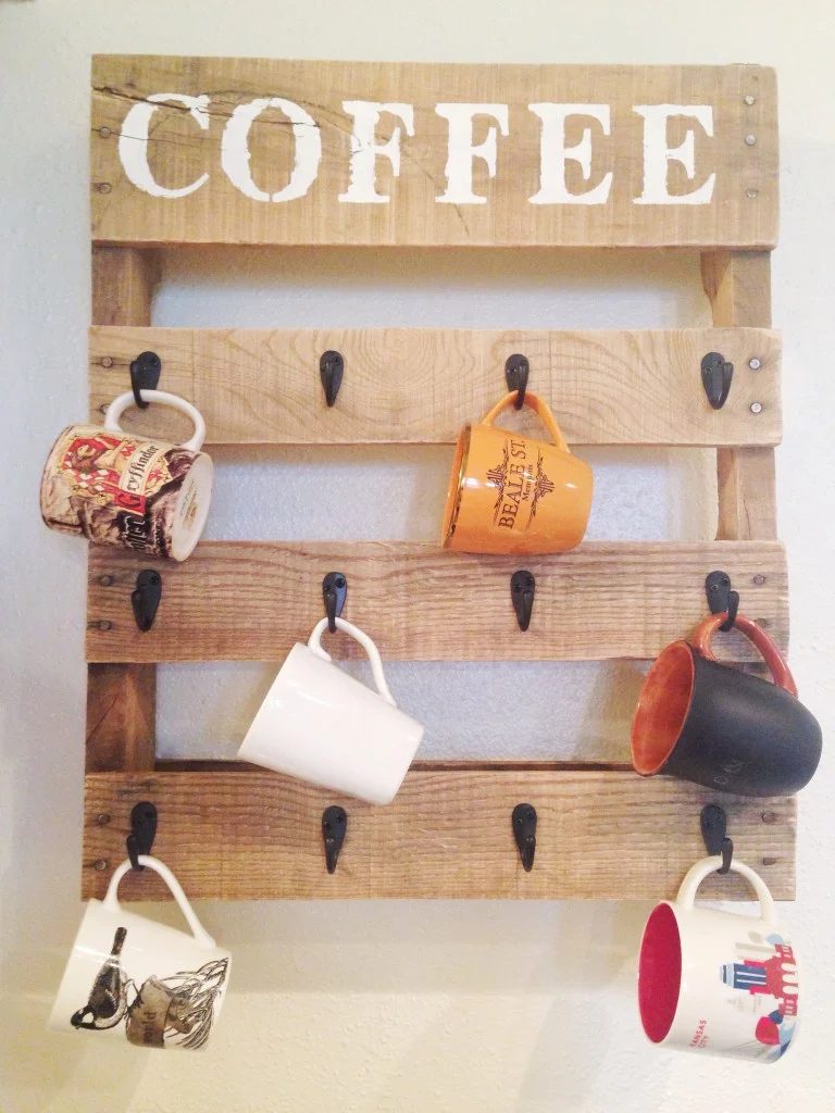 coffee-mug-holder-from-a-pallet-one-little-bird-blog