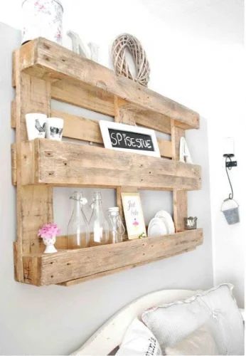 pallet-as-a-wall-display-shelf-original-source-unknown