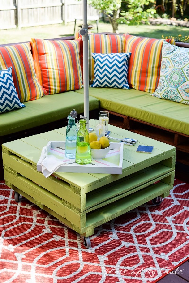 pallet-patio-furniture-place-of-my-taste